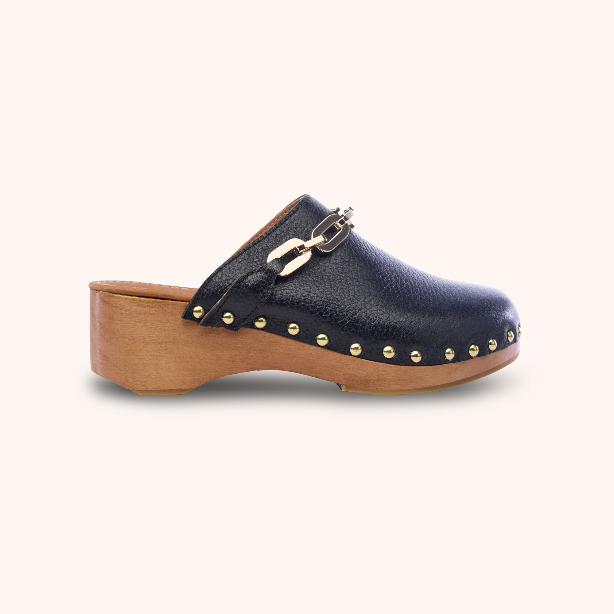 Hardrige, Saby cuir noir