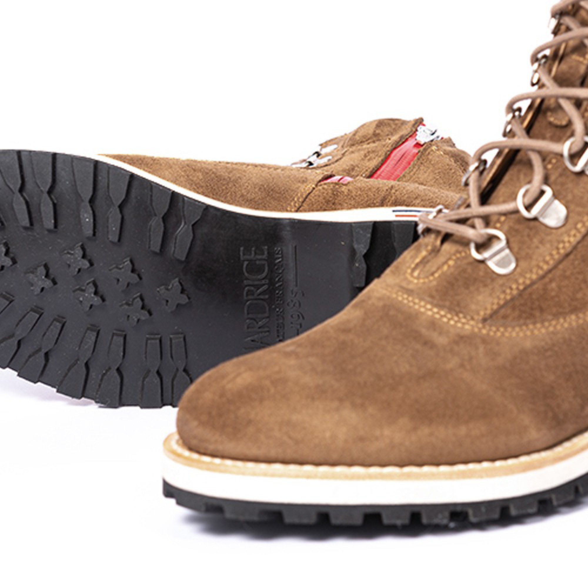 Hardrige, Aiguille Eyelash