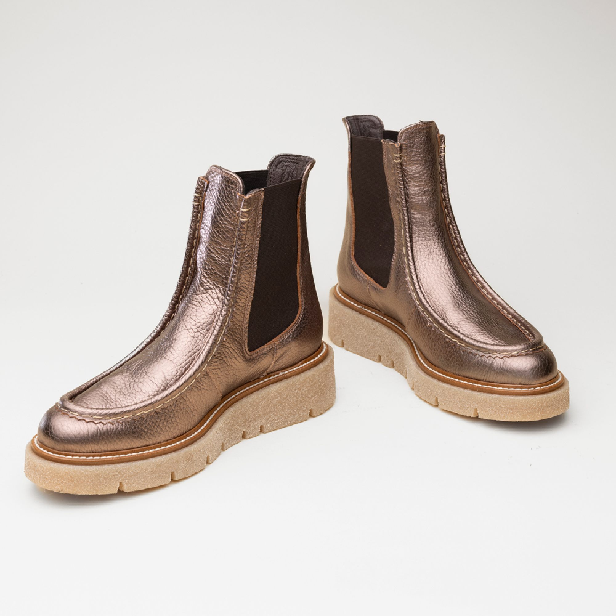 Hardrige, Maggi Bronze