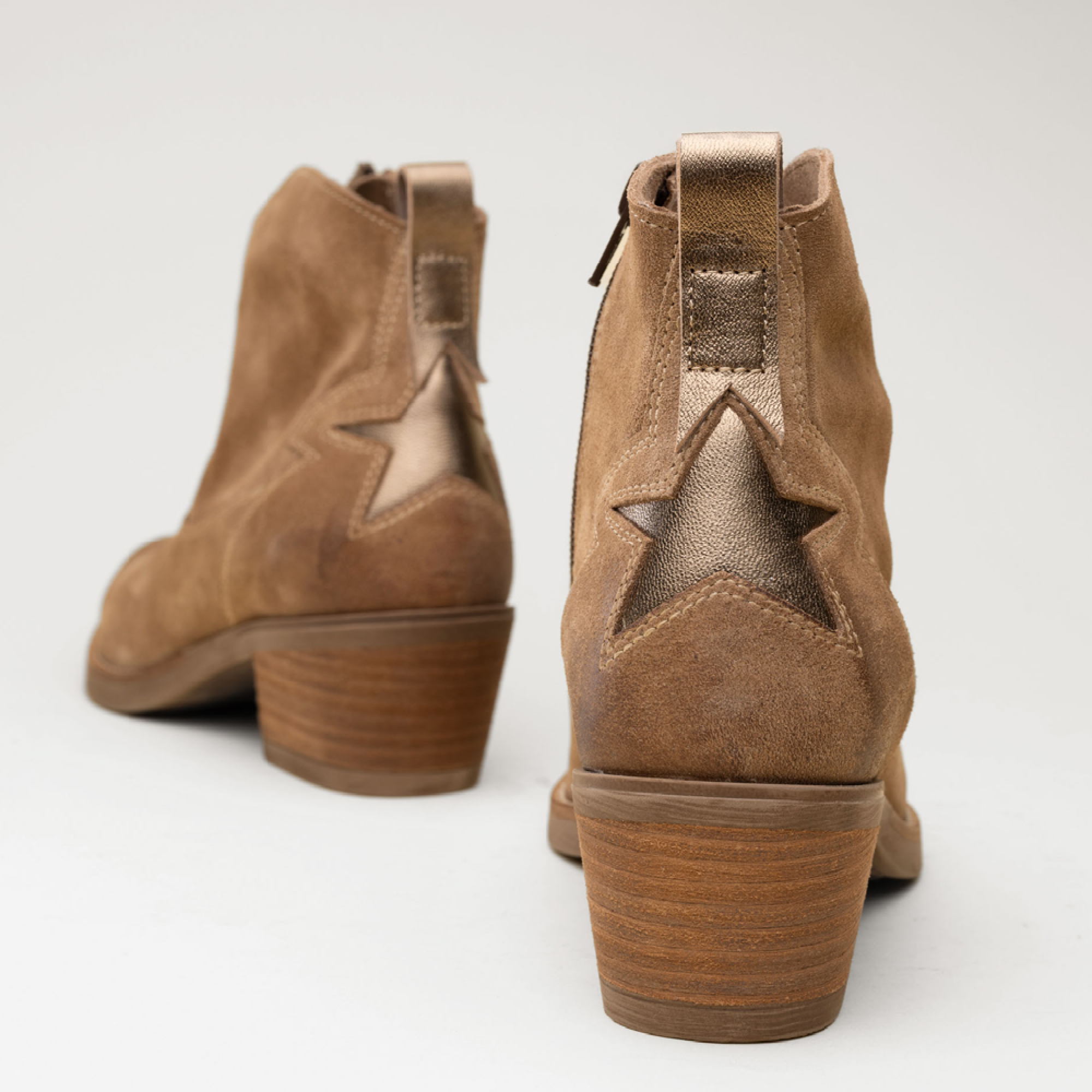 Hardrige, April beige