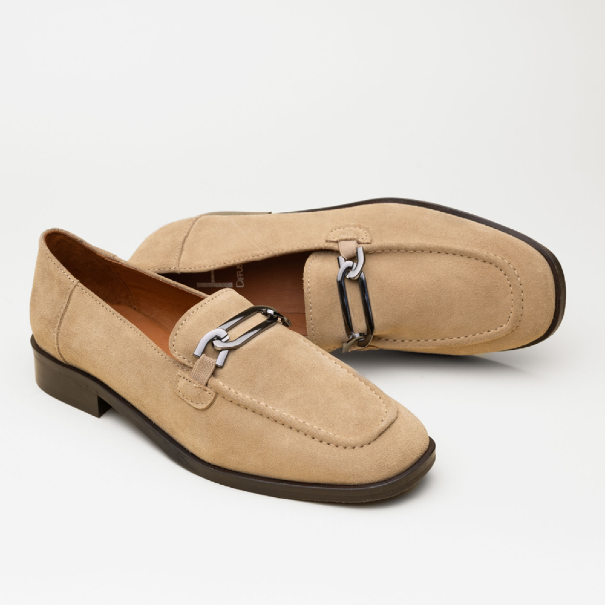 Hardrige, Aston Velours Sable