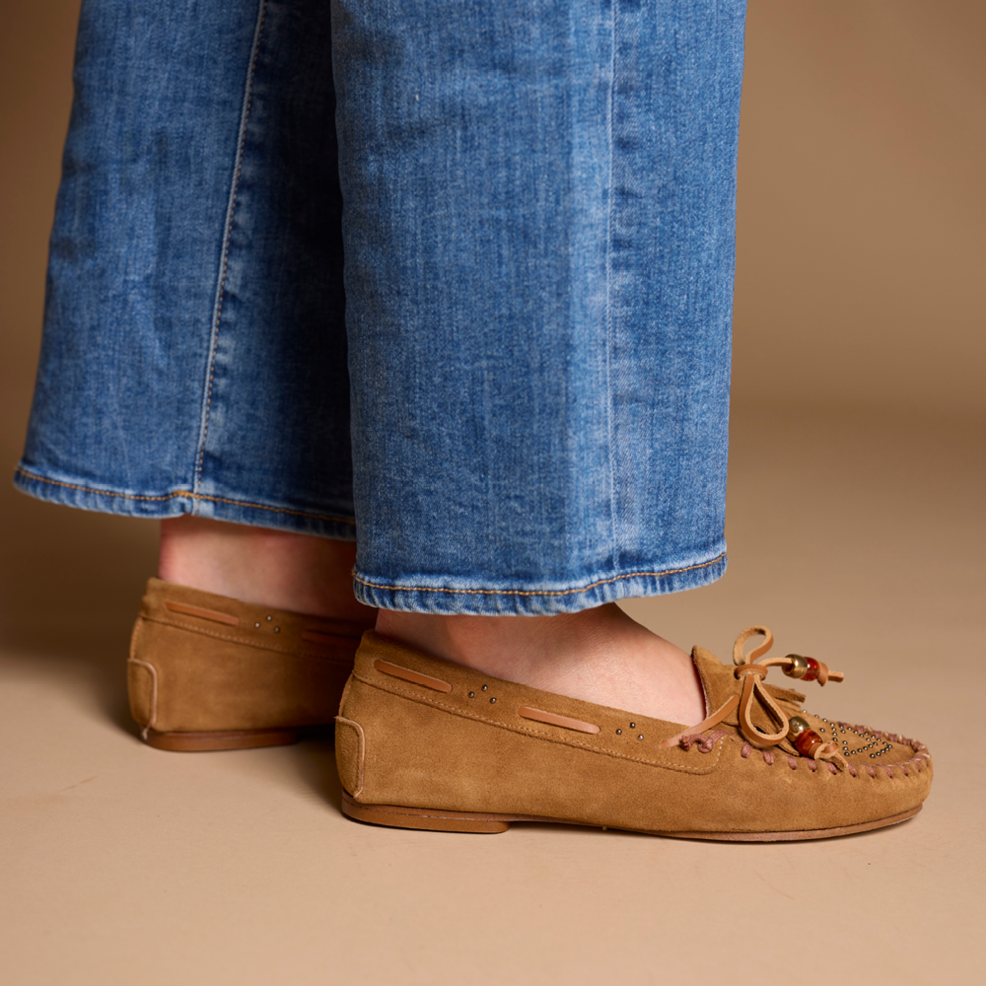 Hardrige, Poka cuero