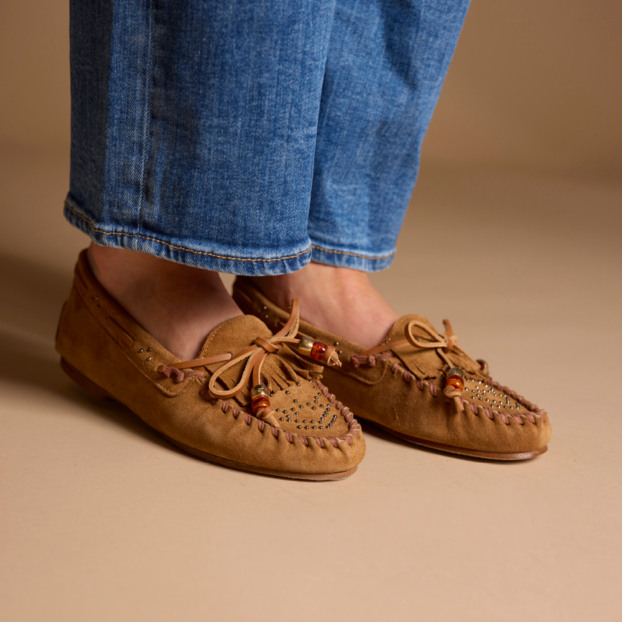 Hardrige, Poka cuero