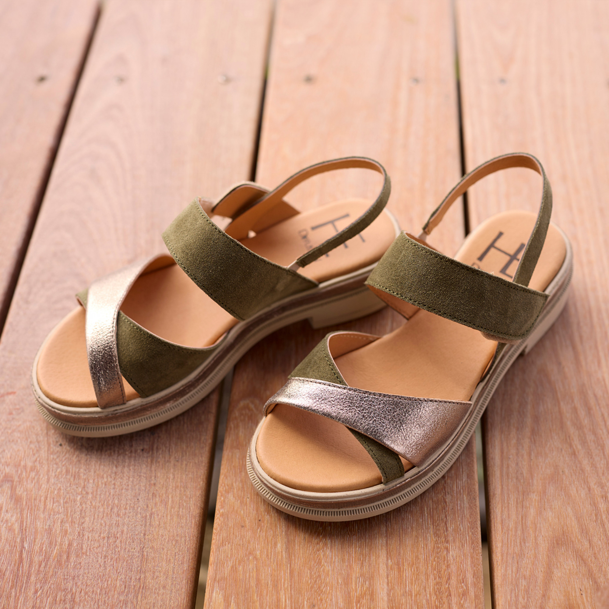 Hardrige, Minis kaki iron