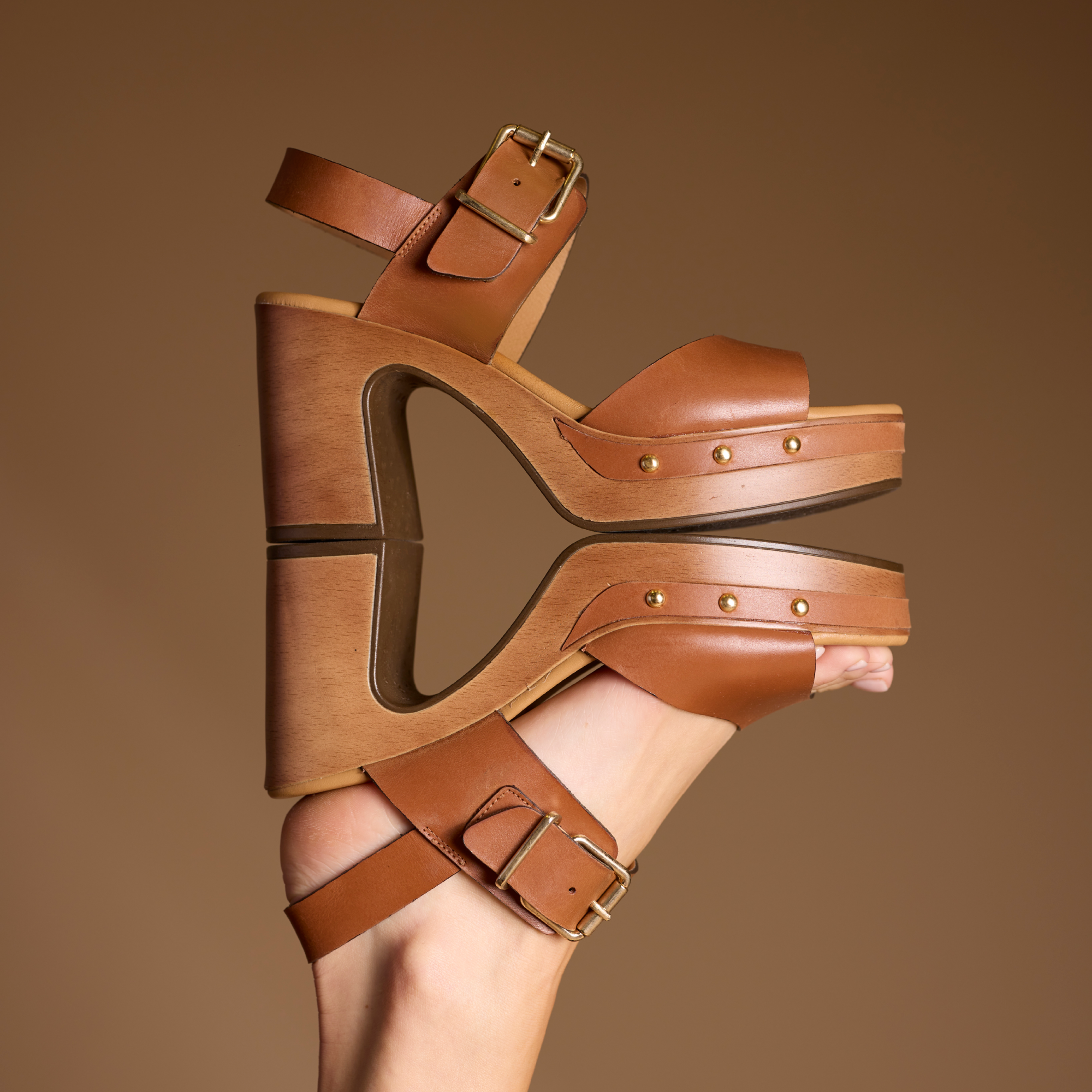 Hardrige, Rota cuoio