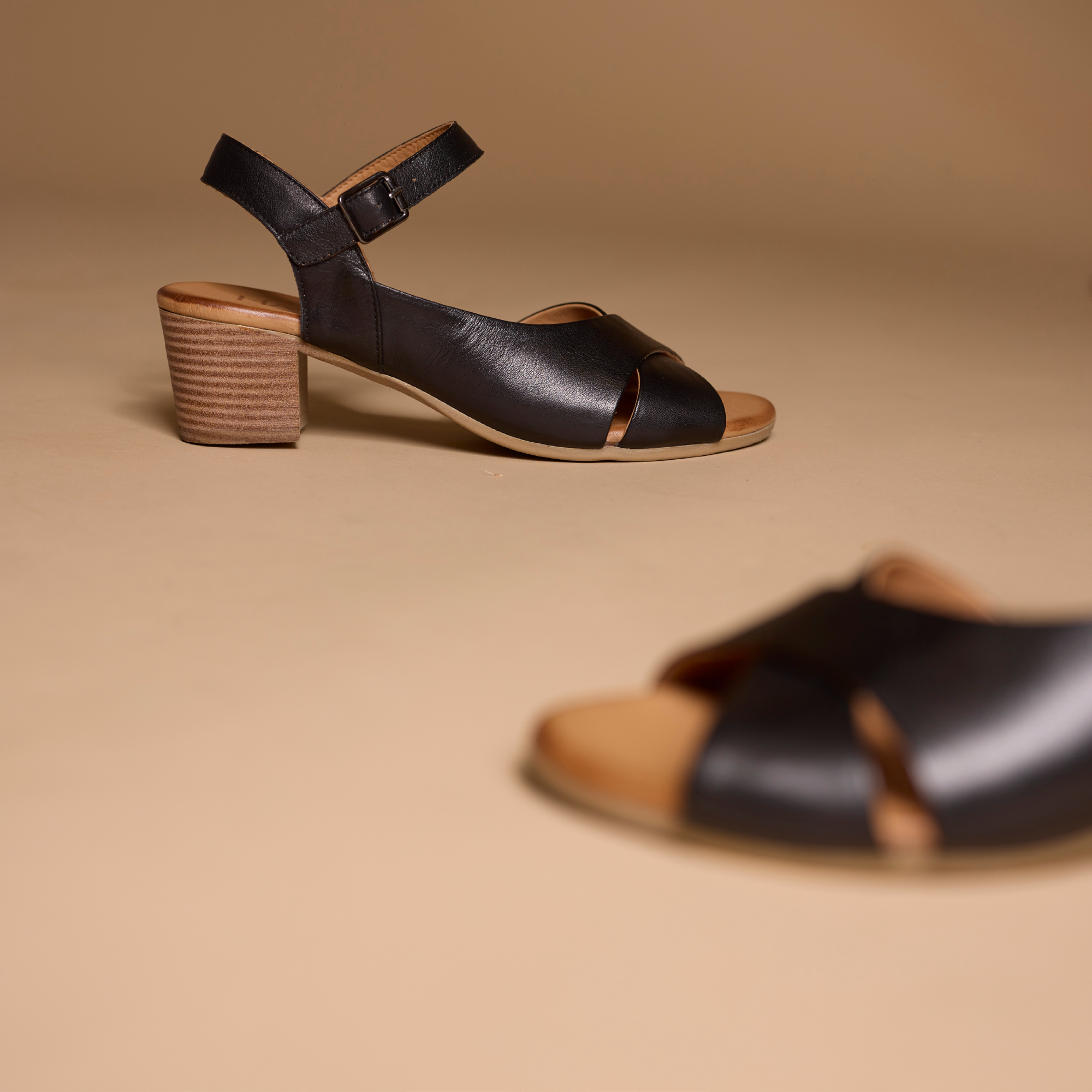 Hardrige, Sienna Noir