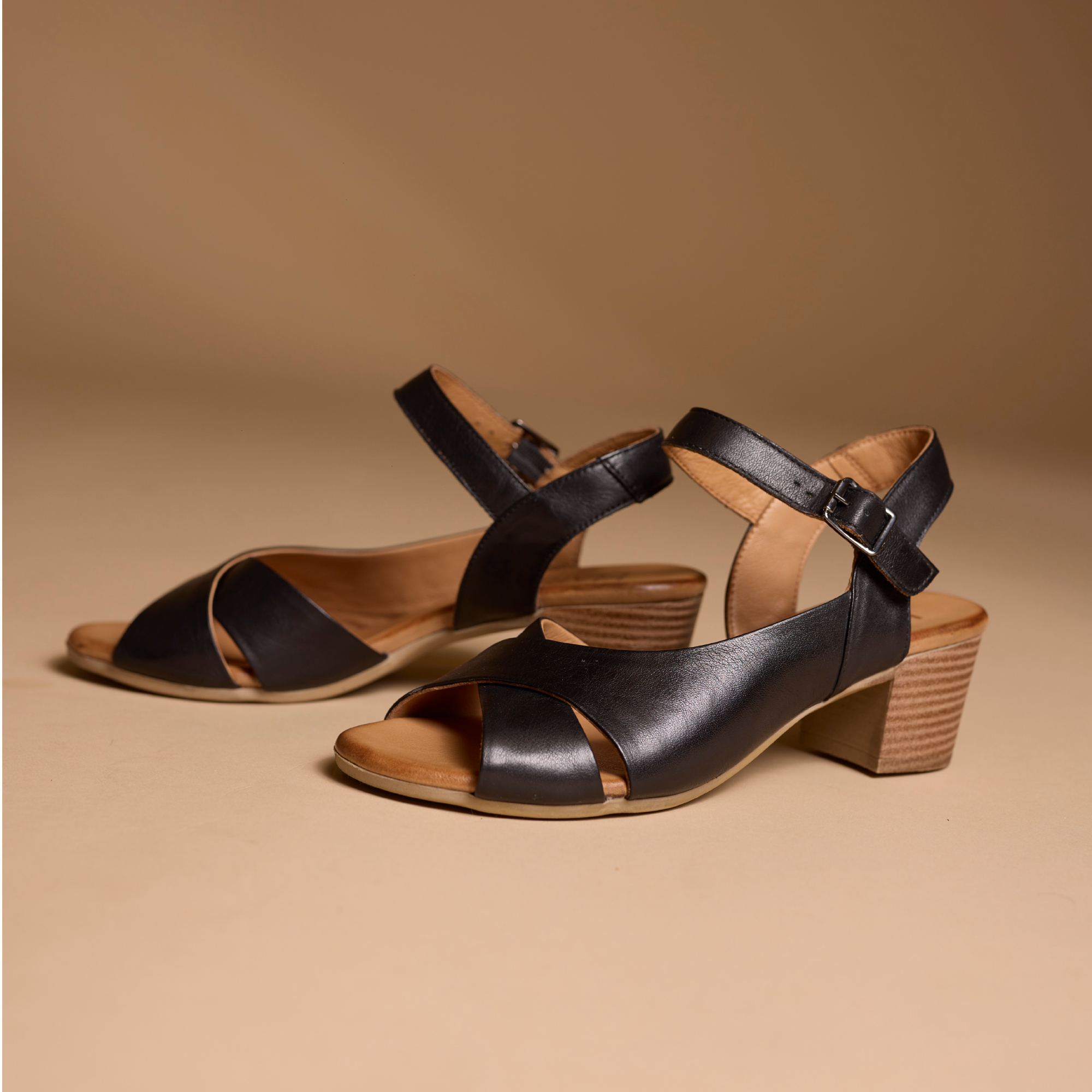 Hardrige, Sienna Noir