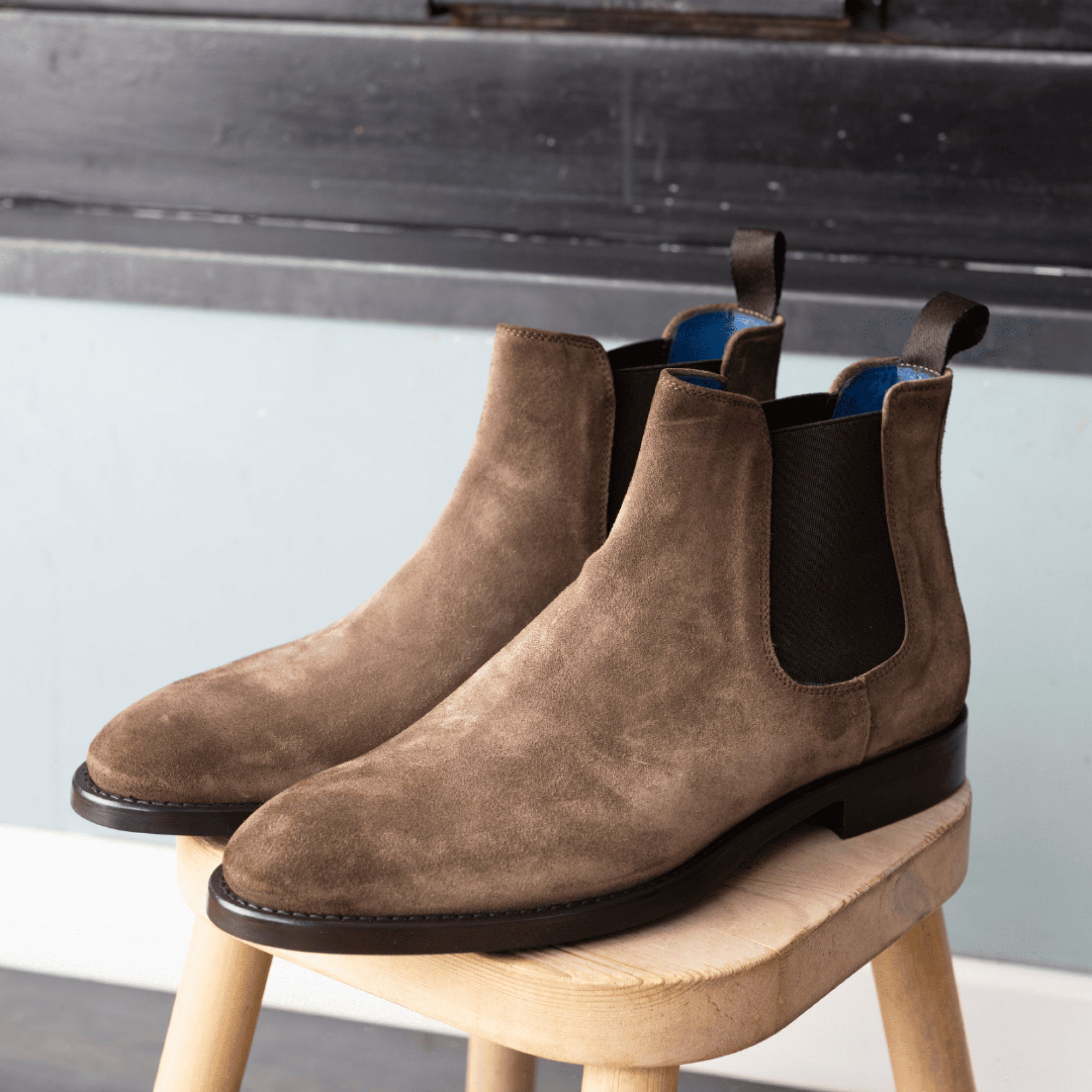 Hardrige, B330 suede taupe