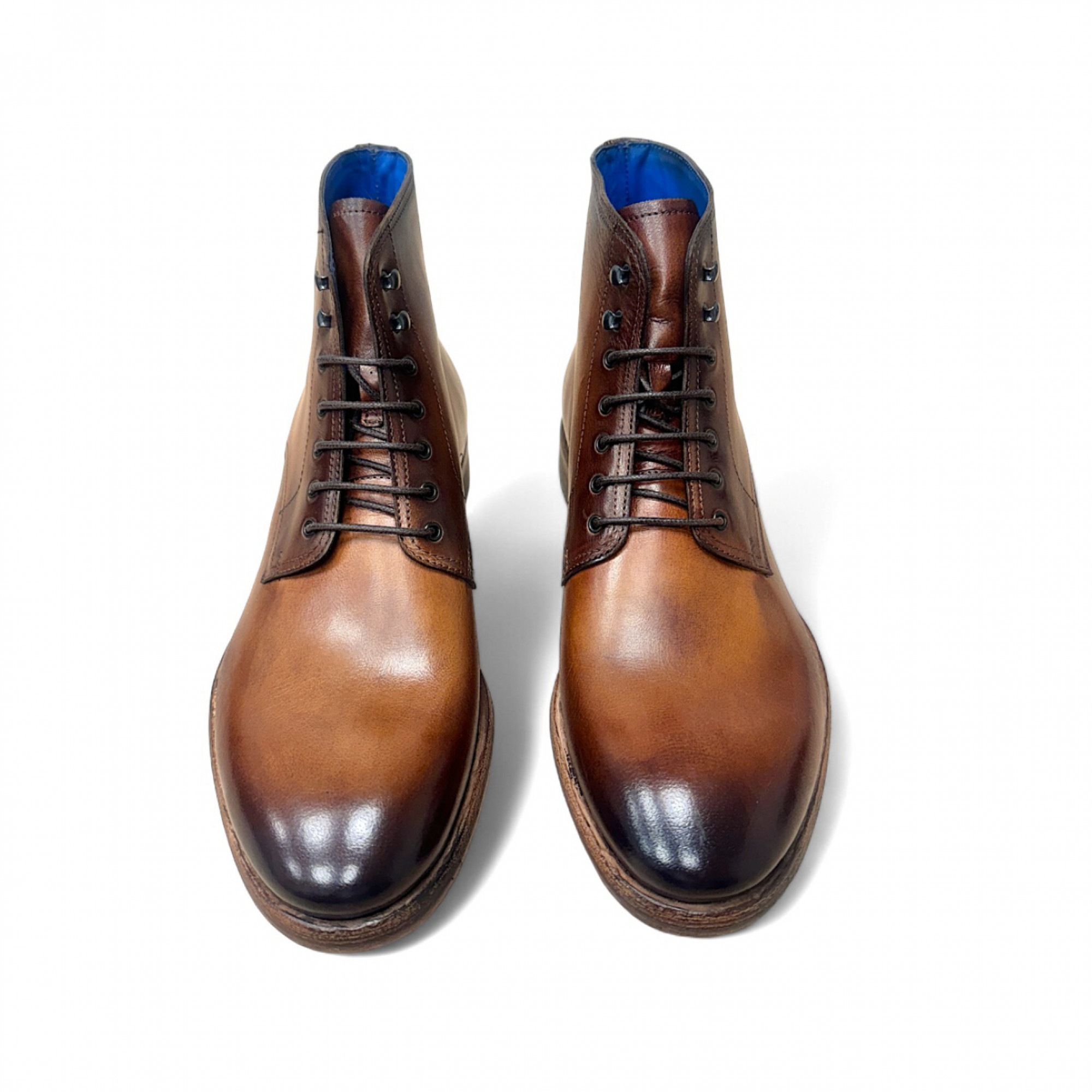 Hardrige, R560 Cuoio