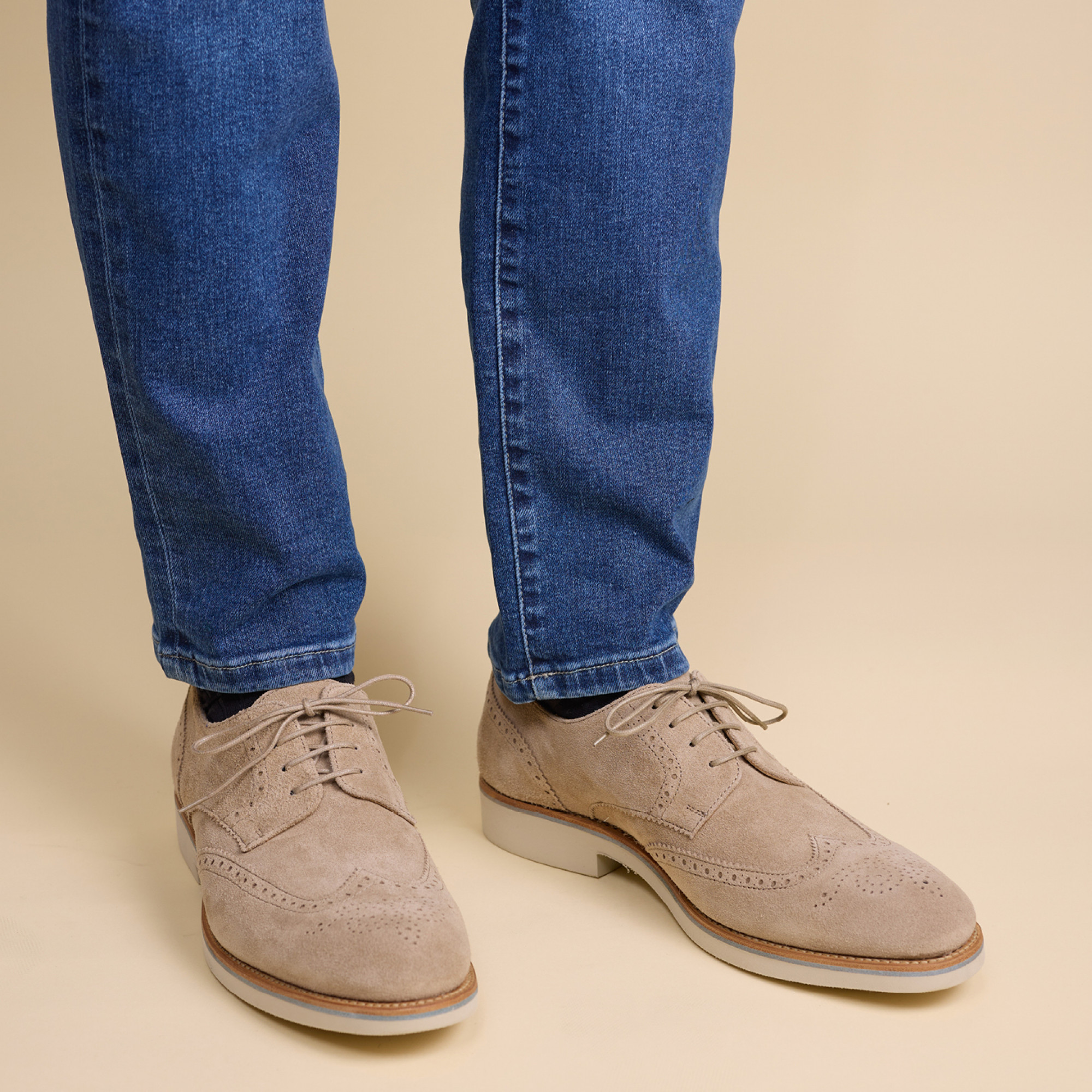 Hardrige, Boral Taupe