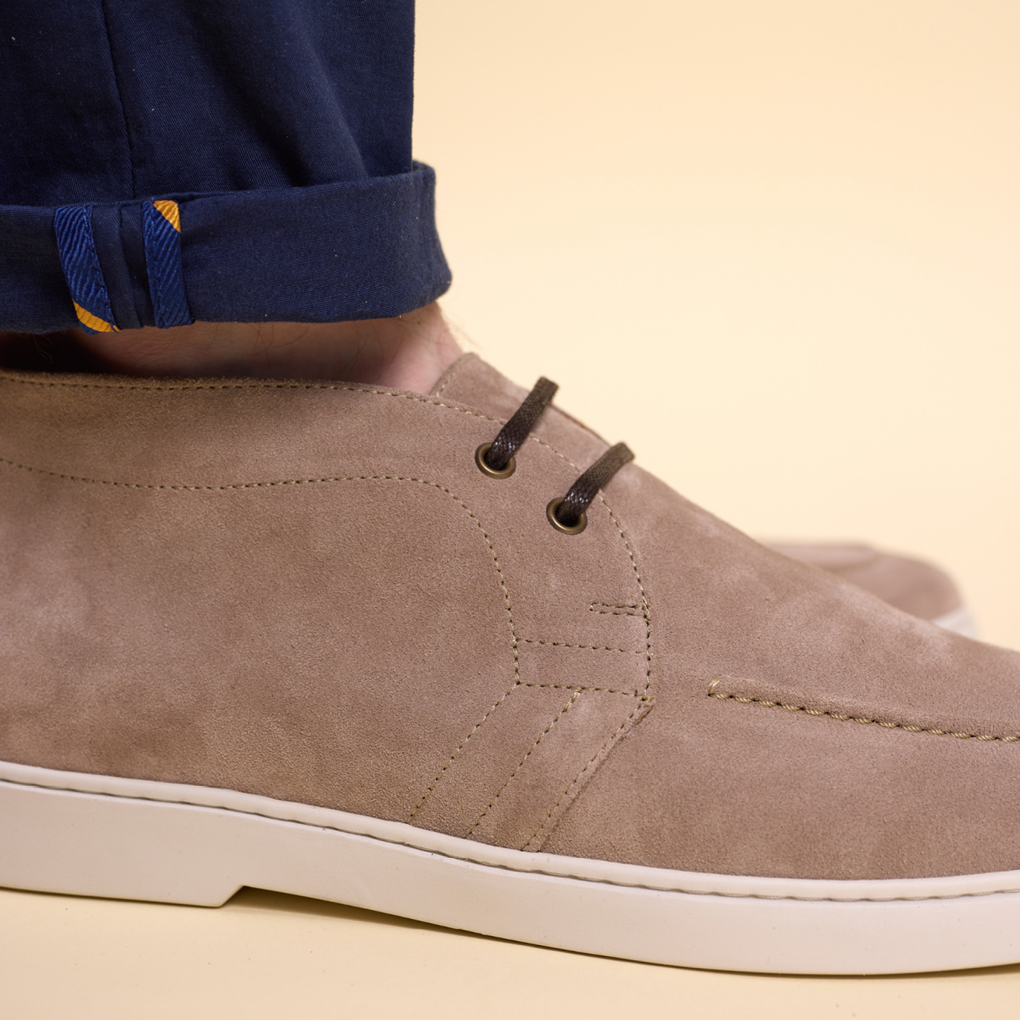 Hardrige, Bertone Taupe