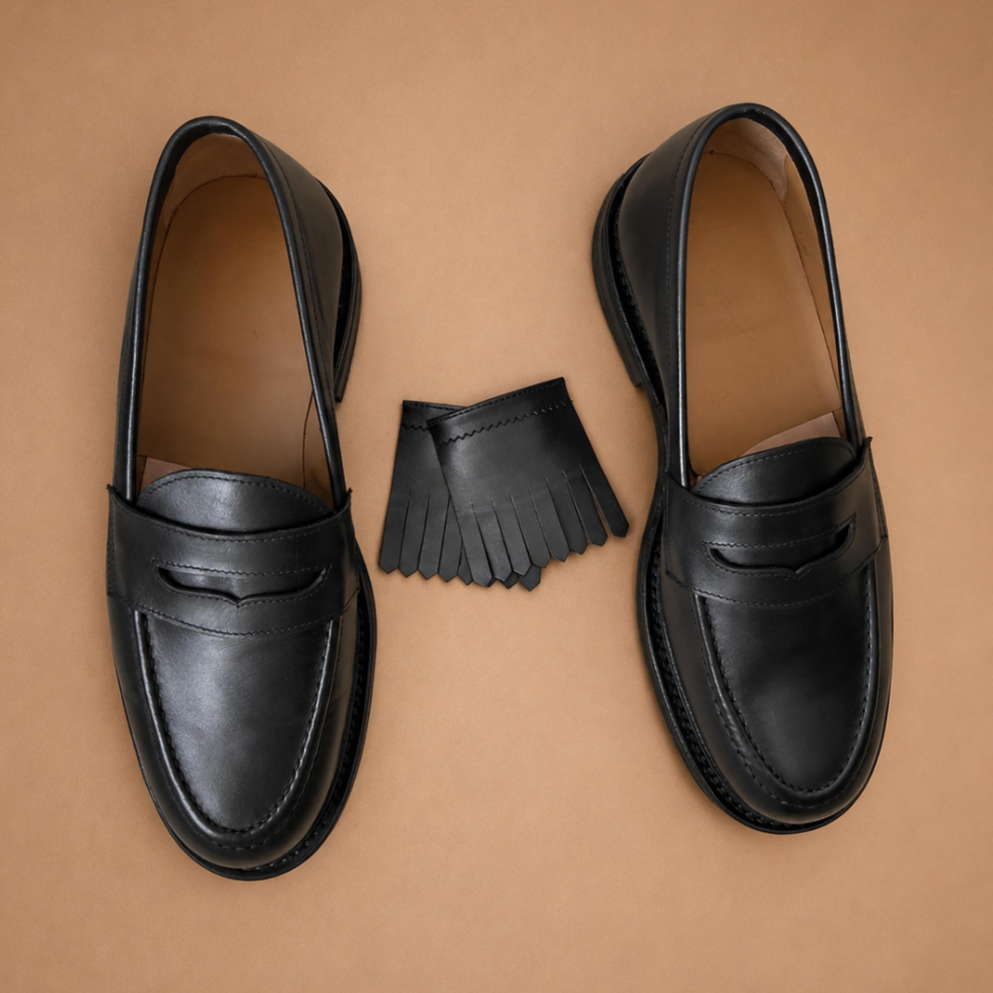 Hardrige, Hardi cuir noir