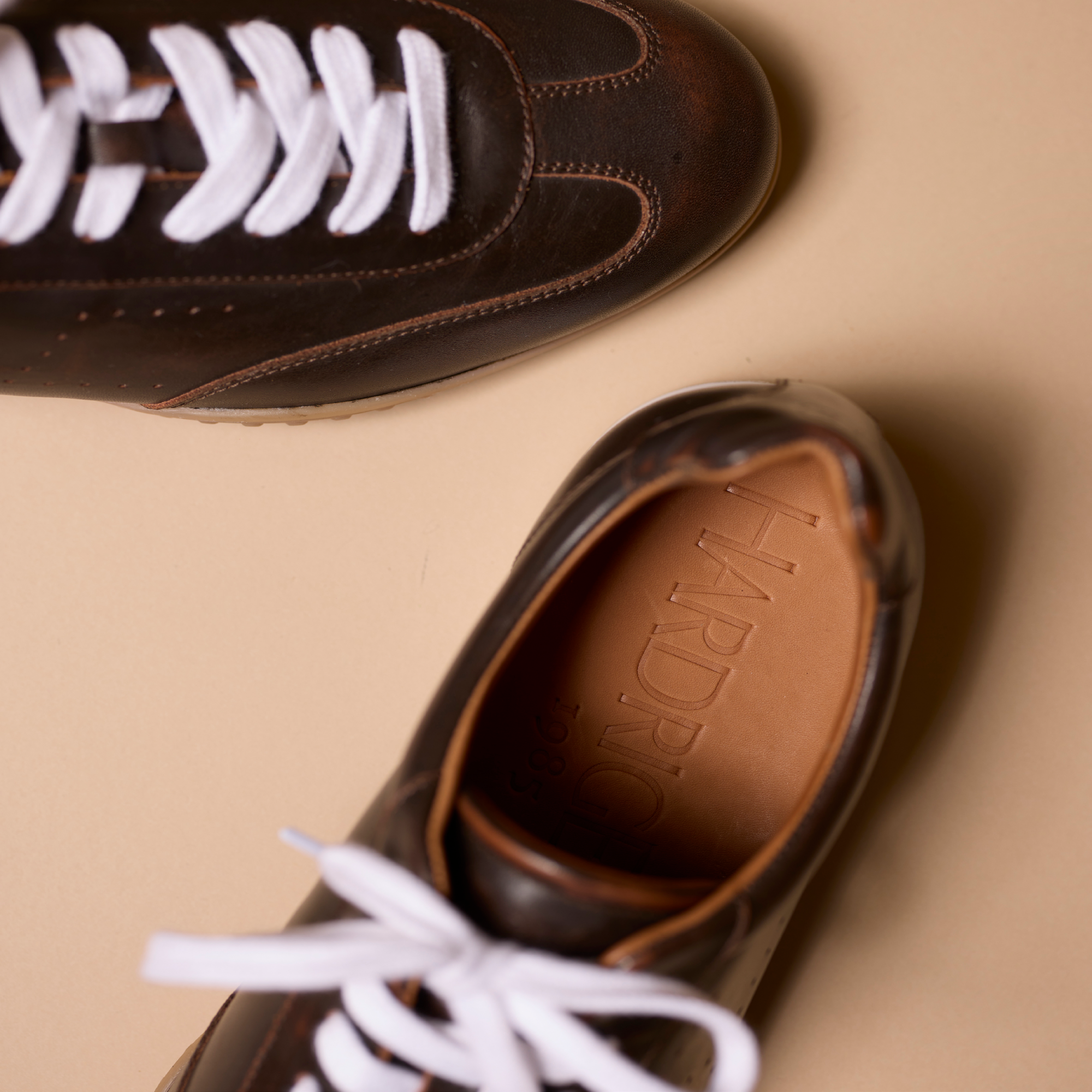 Hardrige, HE03 Marron