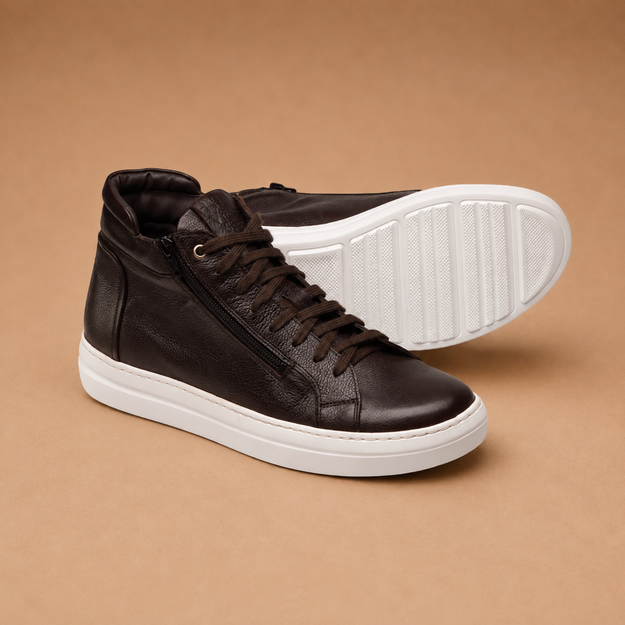 Hardrige, Spyder Marron