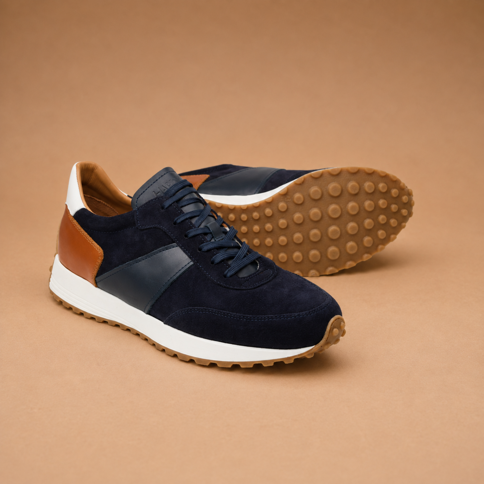 Hardrige, Taylor Navy