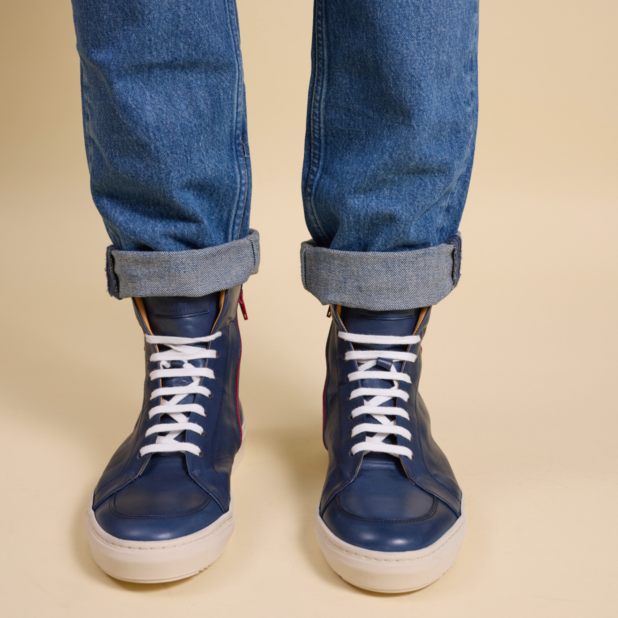 Hardrige, Domi Navy