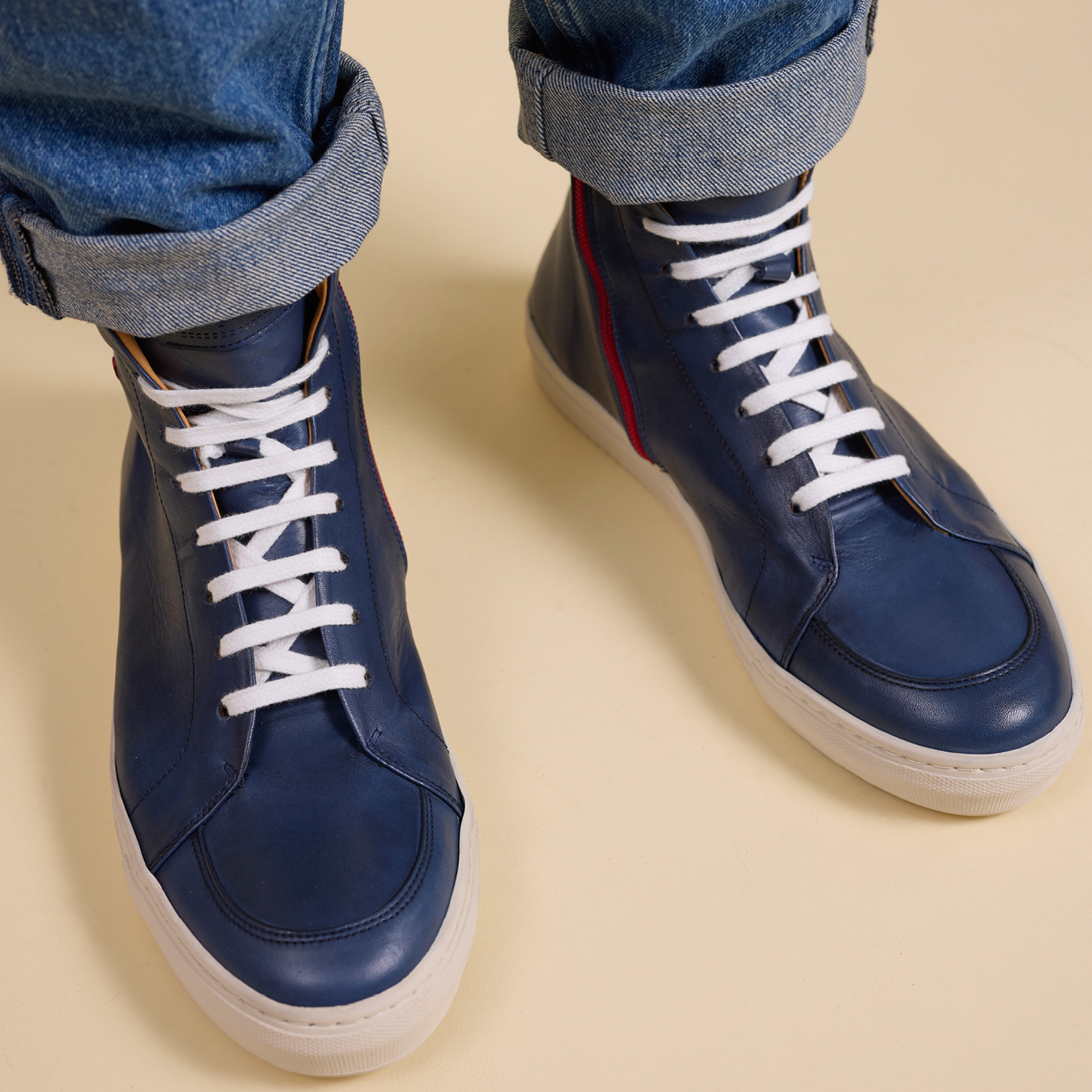 Hardrige, Domi Navy