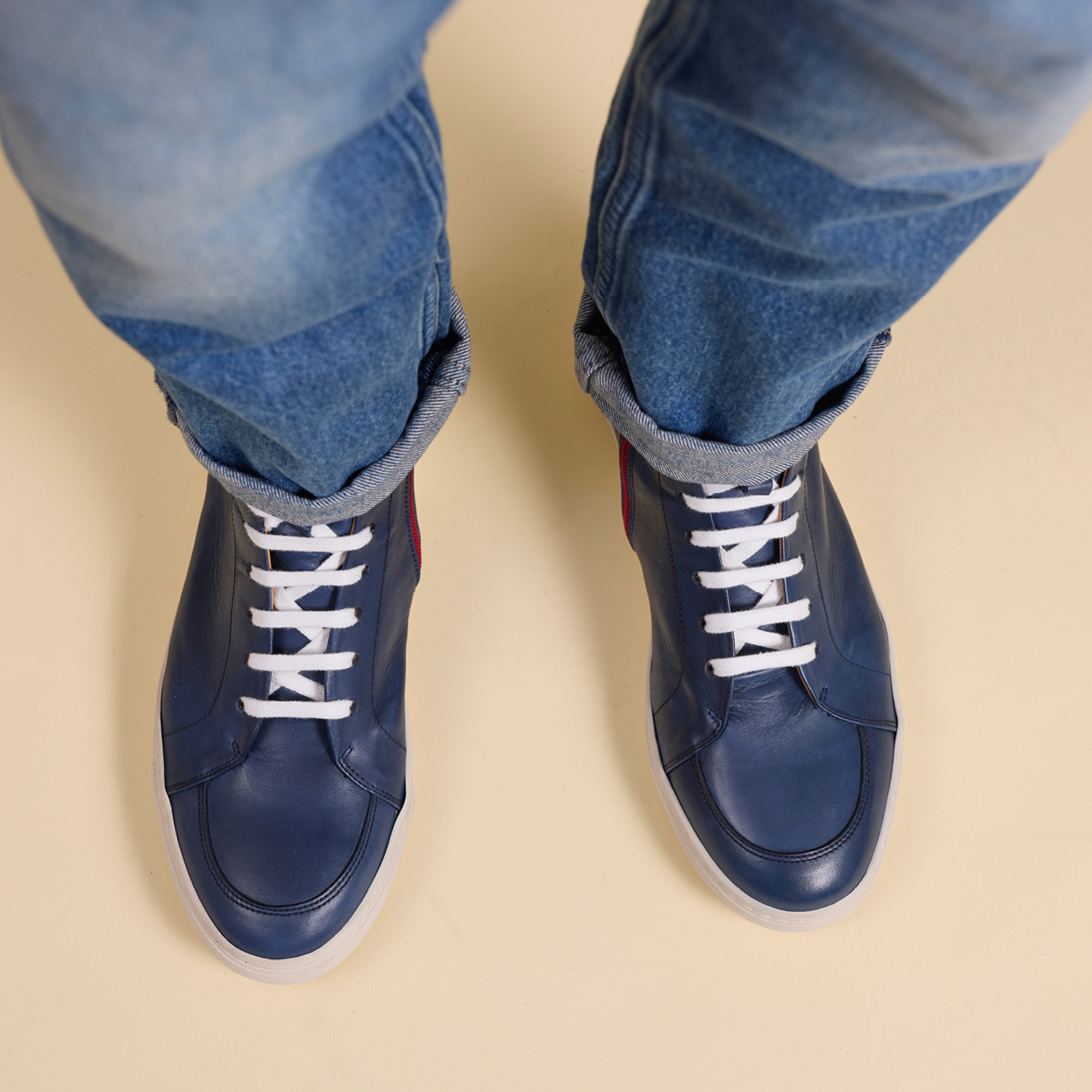 Hardrige, Domi Navy