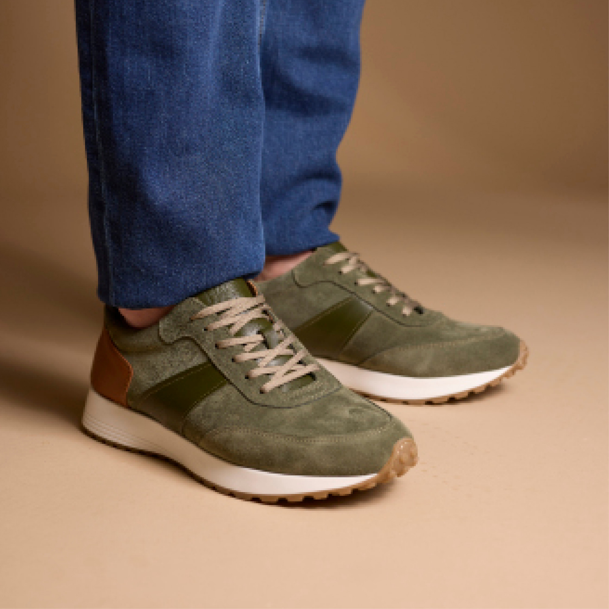 Hardrige, Taylor Kaki